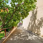 Apartman Tridesettri *