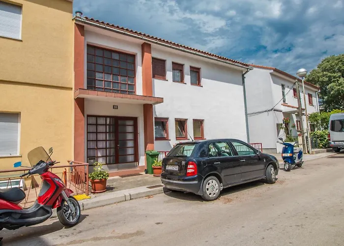 Tridesettri Appartement *