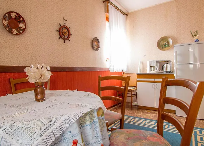 Tridesettri Appartement