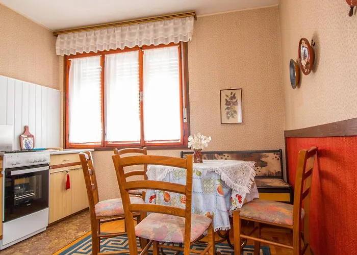 Appartement Tridesettri