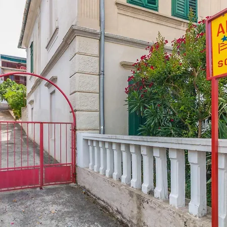 Appartamento Tridesettri *