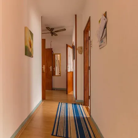 Apartament Tridesettri Crikvenica