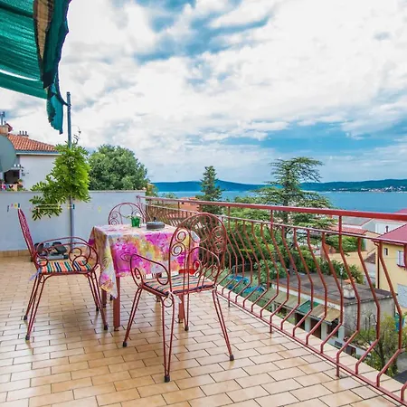 Tridesettri * Crikvenica