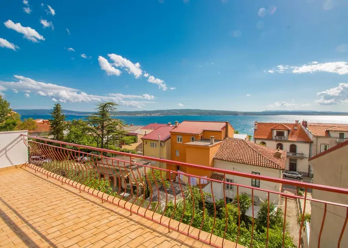 Tridesettri * Crikvenica