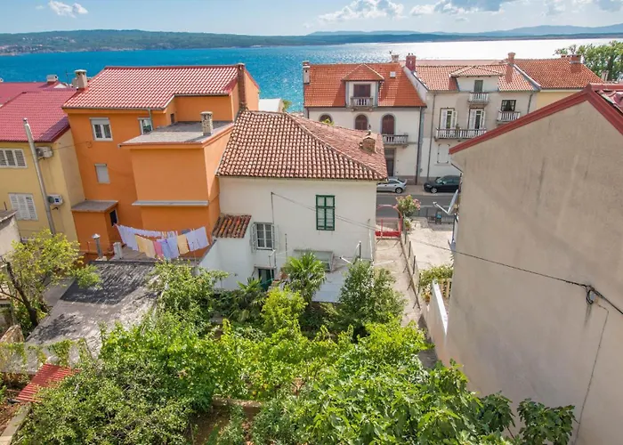 Tridesettri Crikvenica